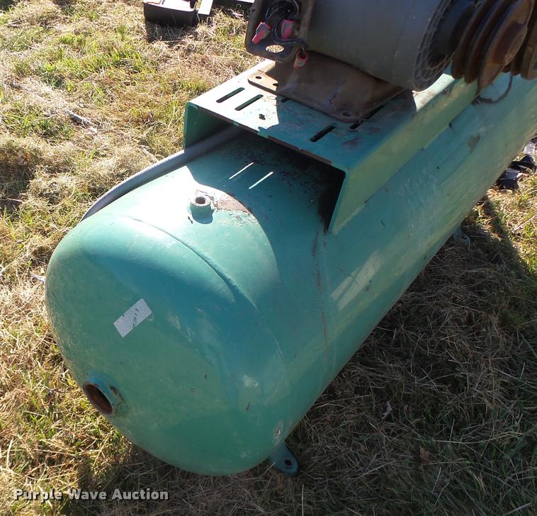 image for item K5516 Fabrique 5Z361A air compressor