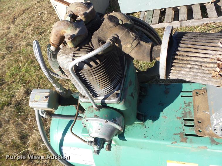 image for item K5516 Fabrique 5Z361A air compressor