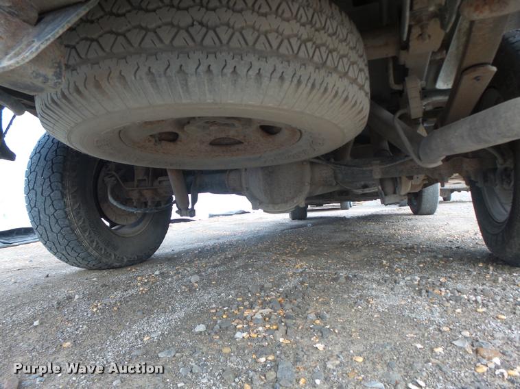 image for item K5538 2000 Chevrolet Silverado 1500 Ext. Cab pickup truck