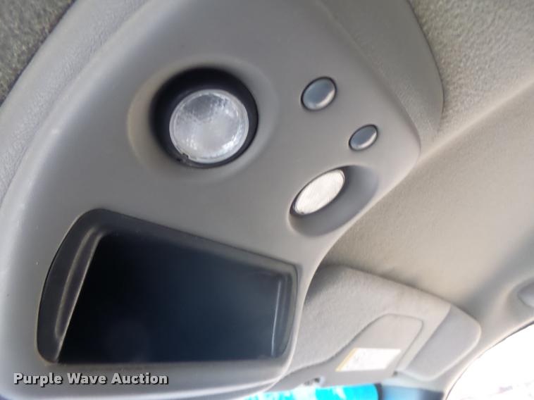 image for item K5538 2000 Chevrolet Silverado 1500 Ext. Cab pickup truck