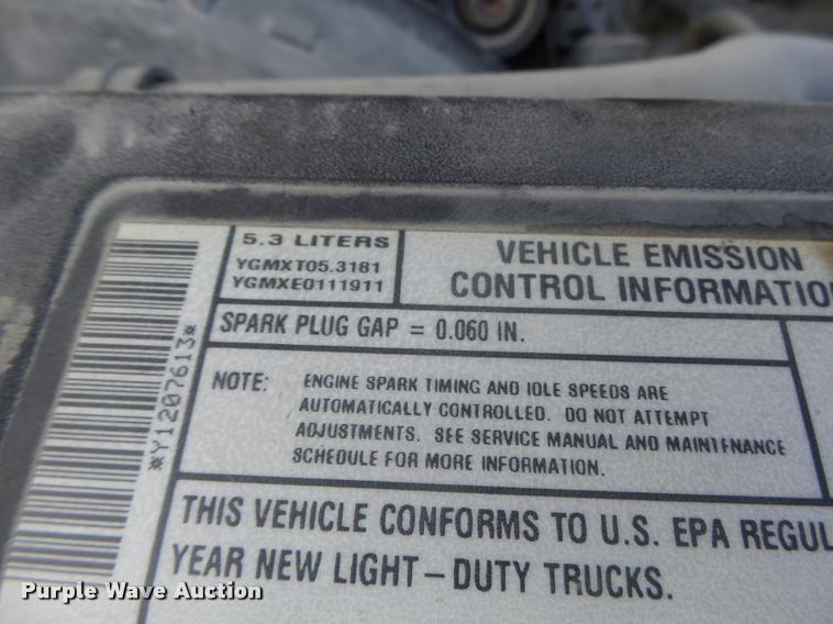 image for item K5538 2000 Chevrolet Silverado 1500 Ext. Cab pickup truck