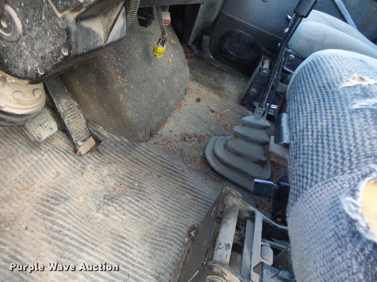 image for item K5539 1995 Ford LTL9000 dump truck