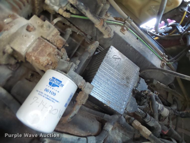 image for item K5539 1995 Ford LTL9000 dump truck