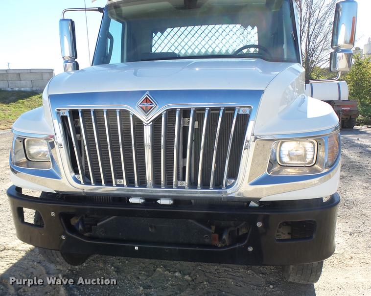 image for item K5575 2014 International TerraStar flat bed truck