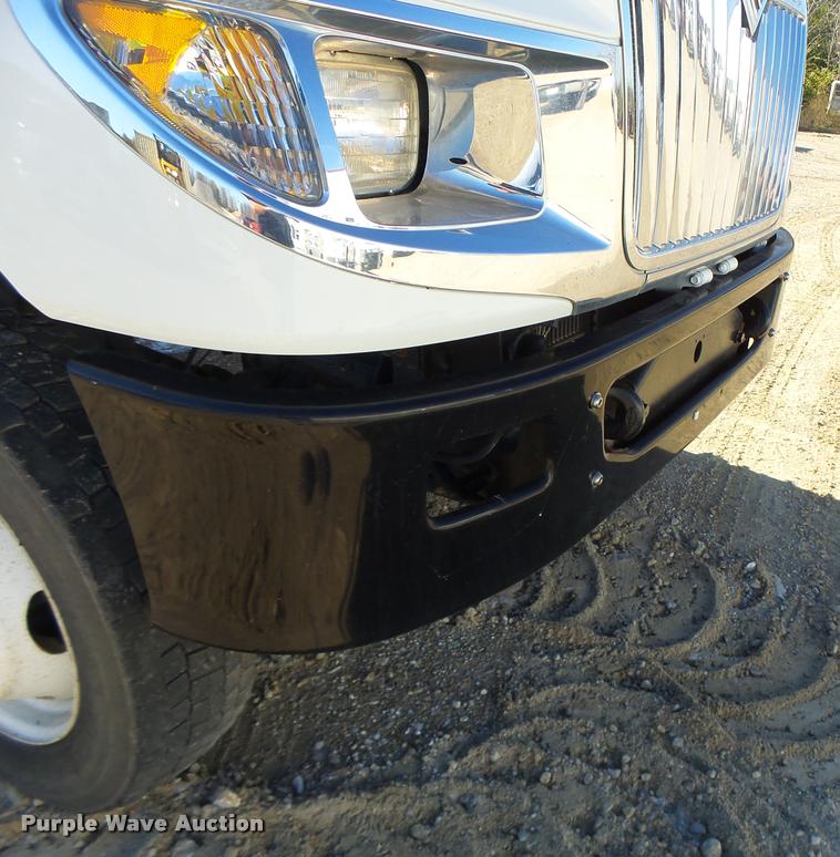 image for item K5575 2014 International TerraStar flat bed truck