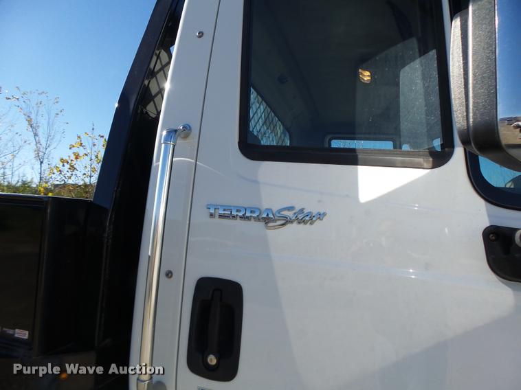 image for item K5575 2014 International TerraStar flat bed truck