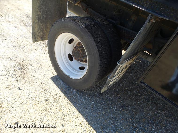 image for item K5575 2014 International TerraStar flat bed truck