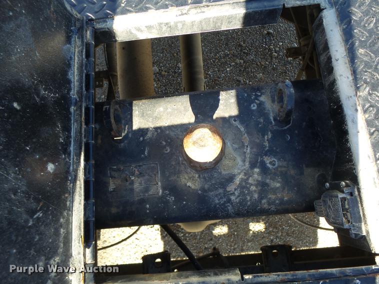 image for item K5575 2014 International TerraStar flat bed truck