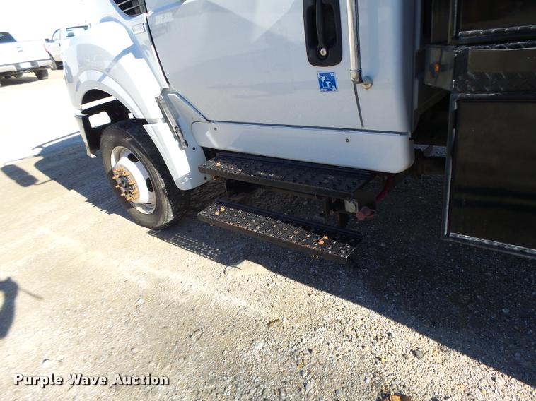 image for item K5575 2014 International TerraStar flat bed truck