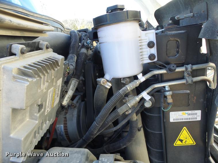 image for item K5575 2014 International TerraStar flat bed truck