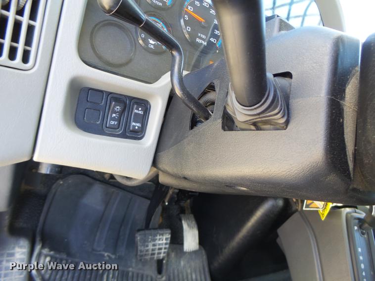 image for item K5575 2014 International TerraStar flat bed truck