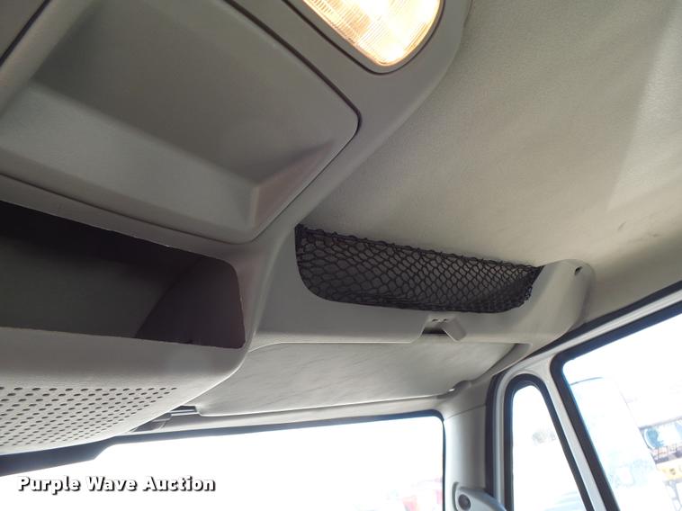 image for item K5575 2014 International TerraStar flat bed truck