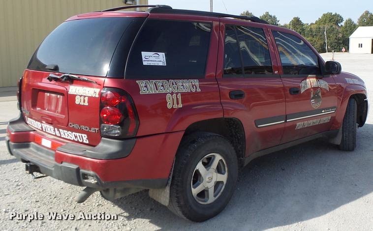 image for item K5631 2002 Chevrolet TrailBlazer SUV