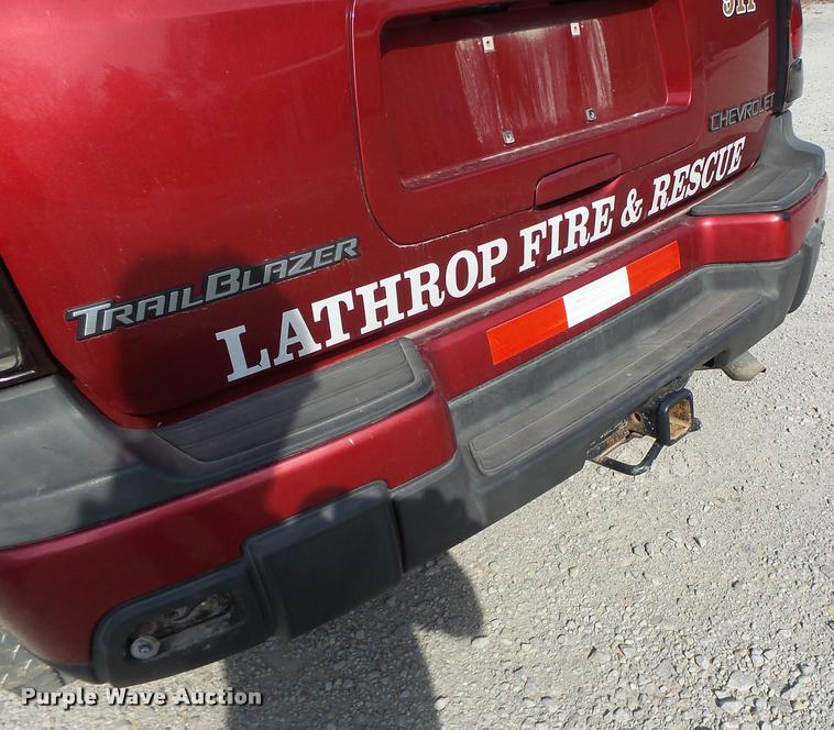 image for item K5631 2002 Chevrolet TrailBlazer SUV