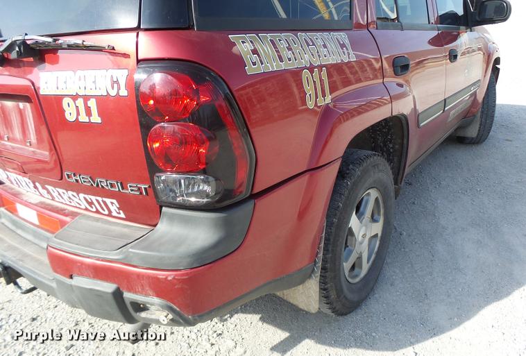 image for item K5631 2002 Chevrolet TrailBlazer SUV