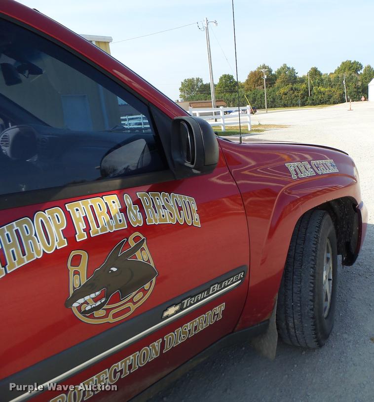 image for item K5631 2002 Chevrolet TrailBlazer SUV