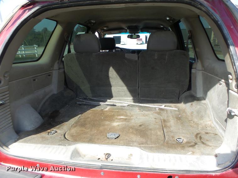 image for item K5631 2002 Chevrolet TrailBlazer SUV