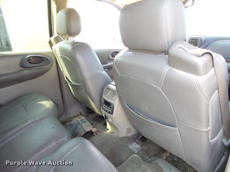 image for item K5631 2002 Chevrolet TrailBlazer SUV