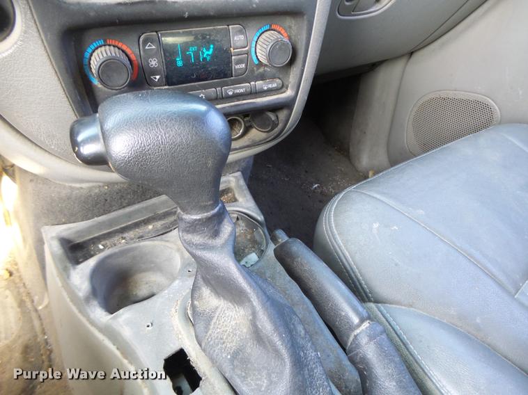 image for item K5631 2002 Chevrolet TrailBlazer SUV