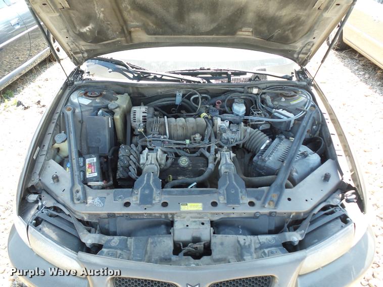 image for item L4307 2000 Pontiac Grand Prix