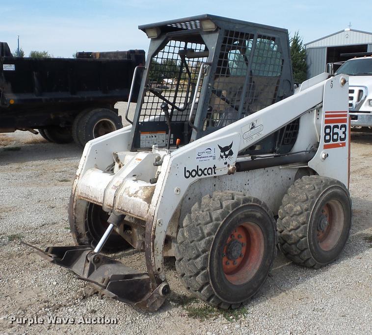 image for item L4445 1998 Bobcat 863 skid steer