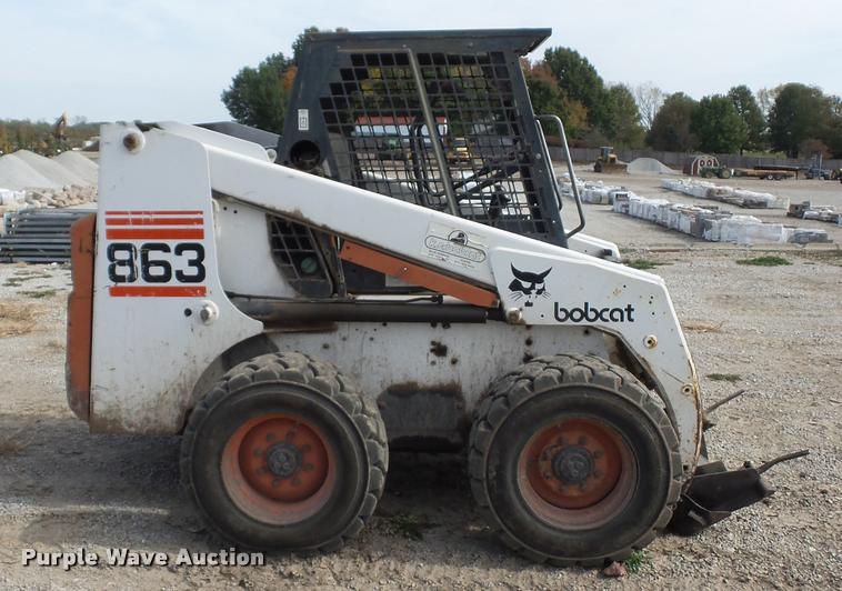image for item L4445 1998 Bobcat 863 skid steer