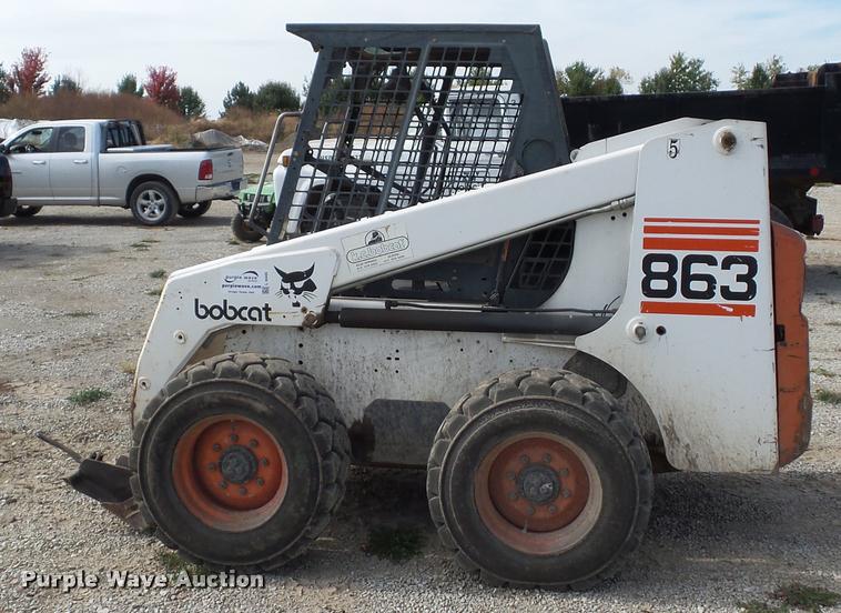 image for item L4445 1998 Bobcat 863 skid steer