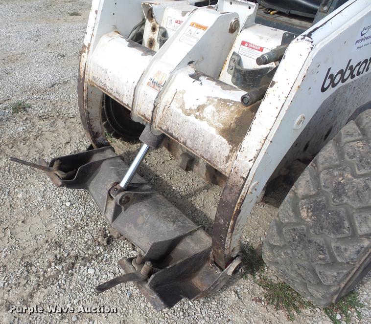 image for item L4445 1998 Bobcat 863 skid steer