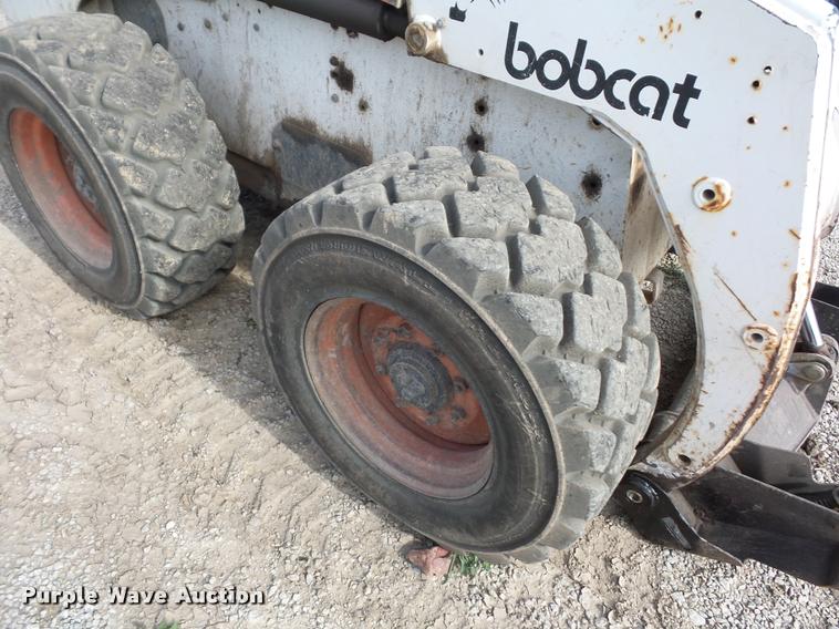 image for item L4445 1998 Bobcat 863 skid steer