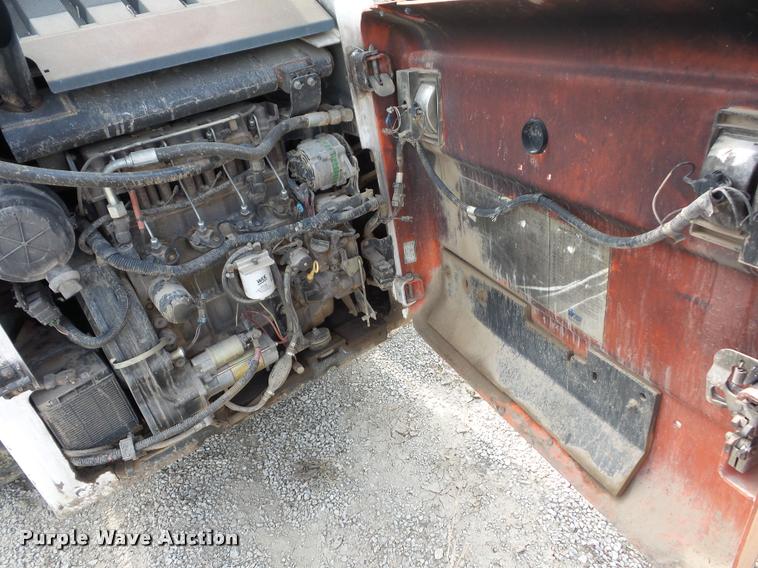 image for item L4445 1998 Bobcat 863 skid steer