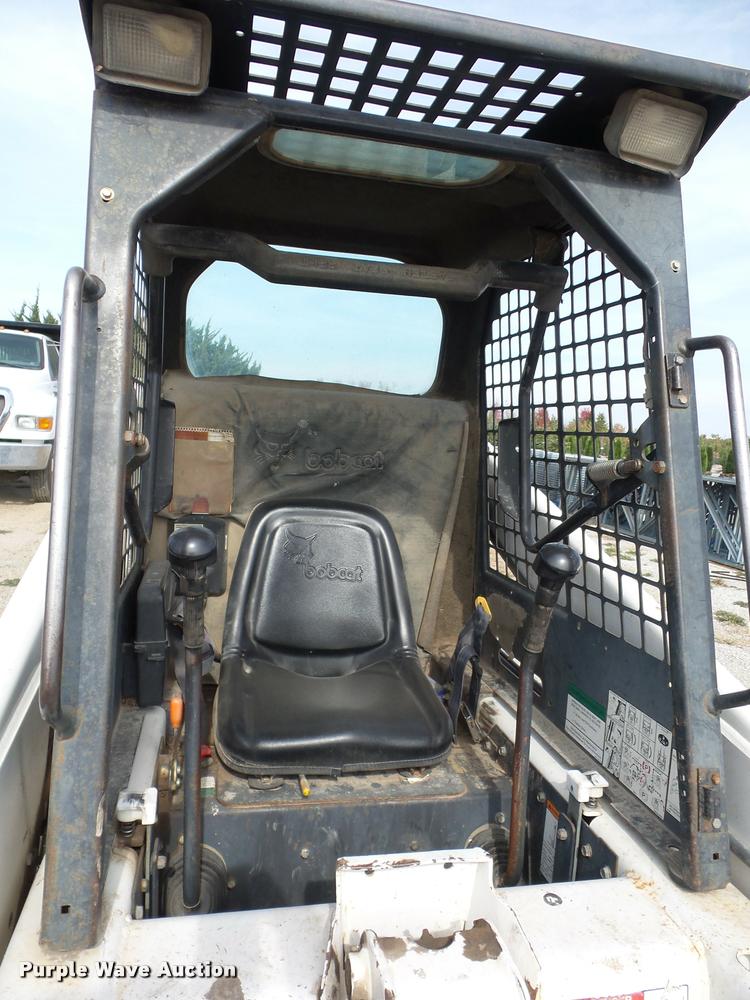 image for item L4445 1998 Bobcat 863 skid steer