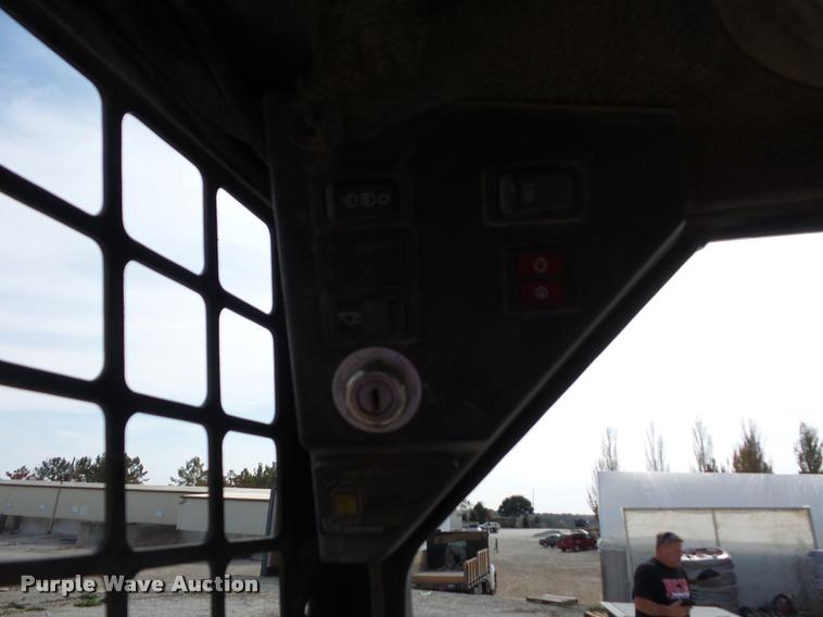 image for item L4445 1998 Bobcat 863 skid steer