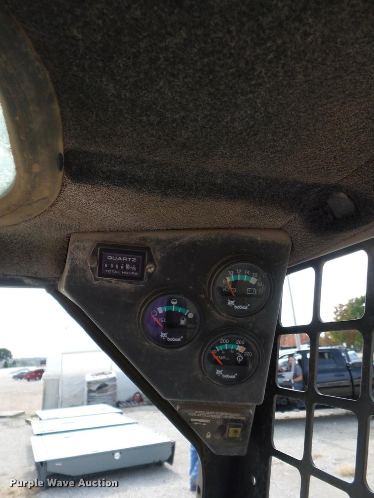 image for item L4445 1998 Bobcat 863 skid steer