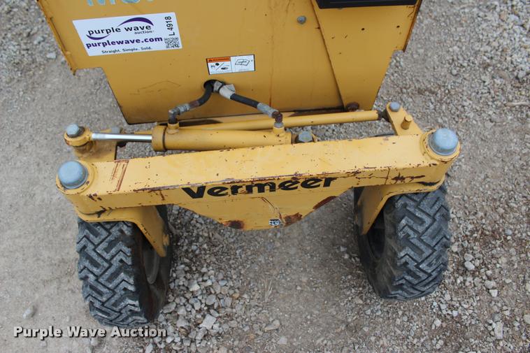 image for item L4918 2003 Vermeer SC352 stump grinder