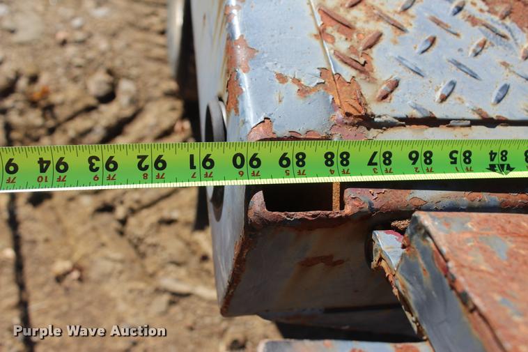 image for item L4920 1987 Ford F350 flatbed pickup truck