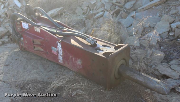 image for item L4924 2011 Allied 140B hydraulic hammer