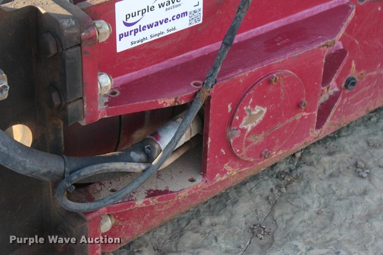 image for item L4924 2011 Allied 140B hydraulic hammer