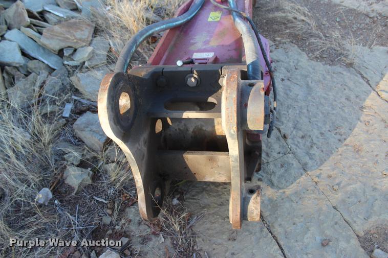 image for item L4924 2011 Allied 140B hydraulic hammer