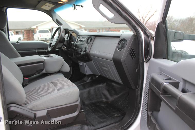 image for item L4935 2012 Ford F350 Super Duty XL SuperCab flatbed pickup truck