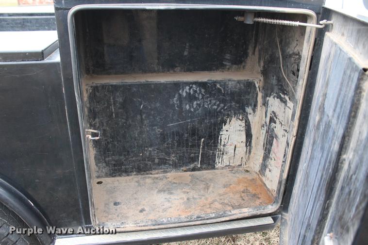 image for item L4935 2012 Ford F350 Super Duty XL SuperCab flatbed pickup truck