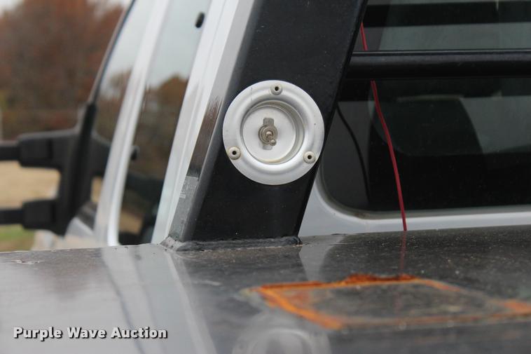 image for item L4935 2012 Ford F350 Super Duty XL SuperCab flatbed pickup truck