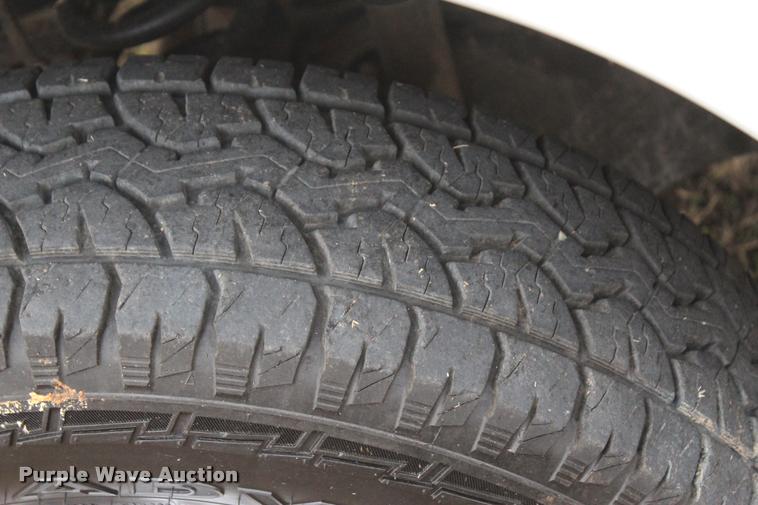 image for item L4935 2012 Ford F350 Super Duty XL SuperCab flatbed pickup truck