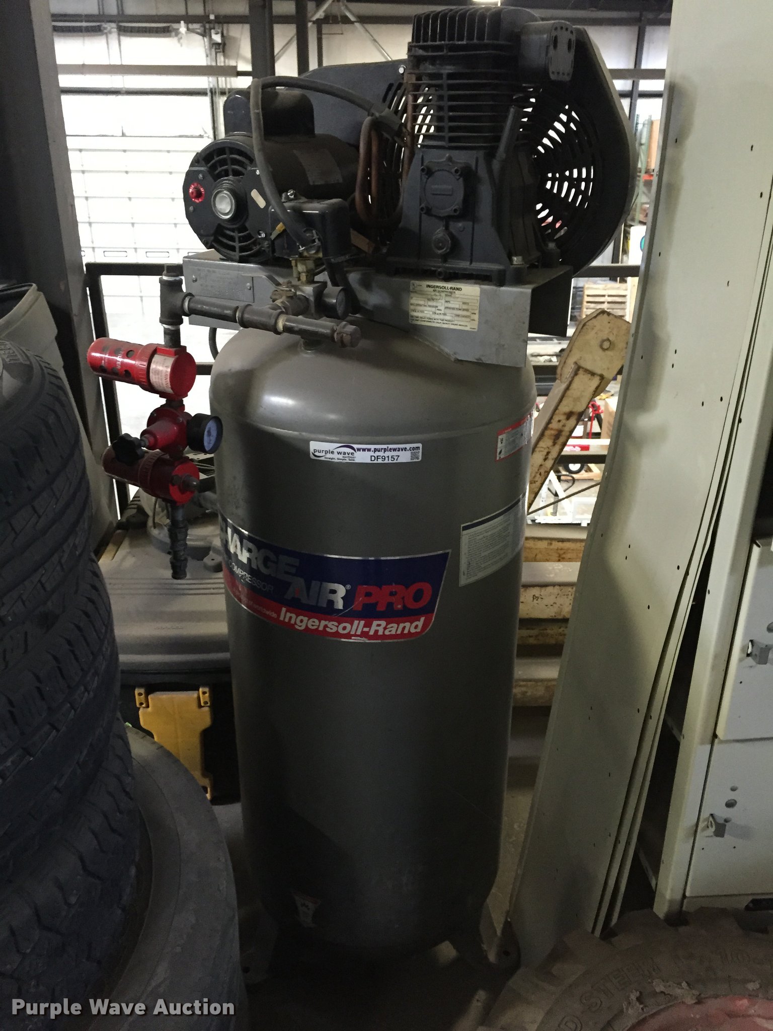 Ingersoll Rand Charge Air air compressor in Wichita, KS Item DF9157