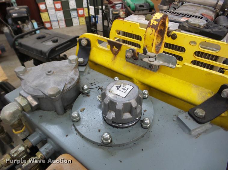 image for item AG9102 2005 Wacker RT vibratory trench compactor