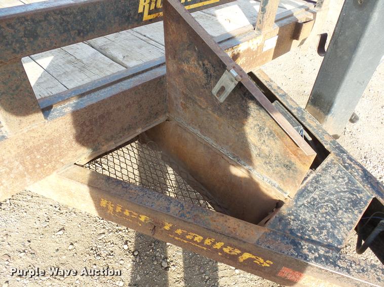 image for item AL9058 2008 RWMI RTF18H equipment trailer