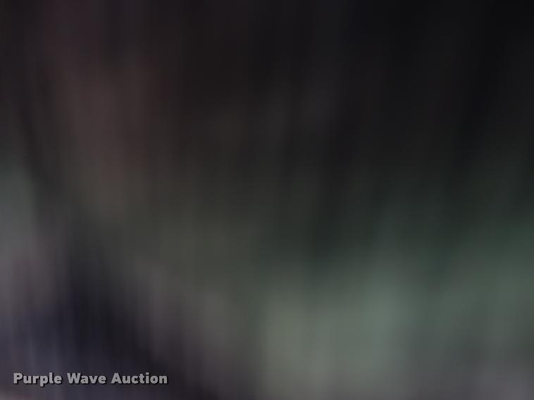 image for item AV9759 2005 Sterling A9500 semi truck