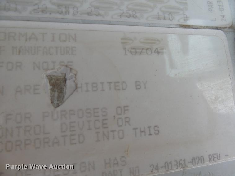 image for item AV9759 2005 Sterling A9500 semi truck