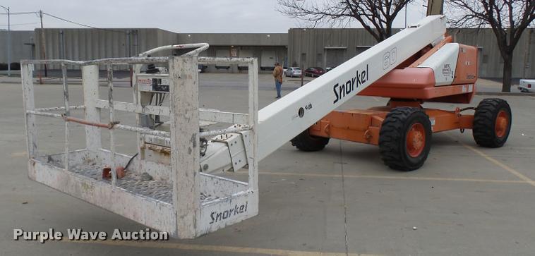 image for item AV9761 2006 Snorkel TB60 boom lift