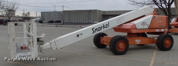 image for item AV9761 2006 Snorkel TB60 boom lift