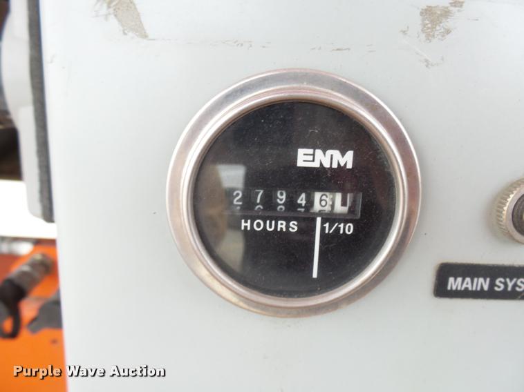 image for item AV9761 2006 Snorkel TB60 boom lift